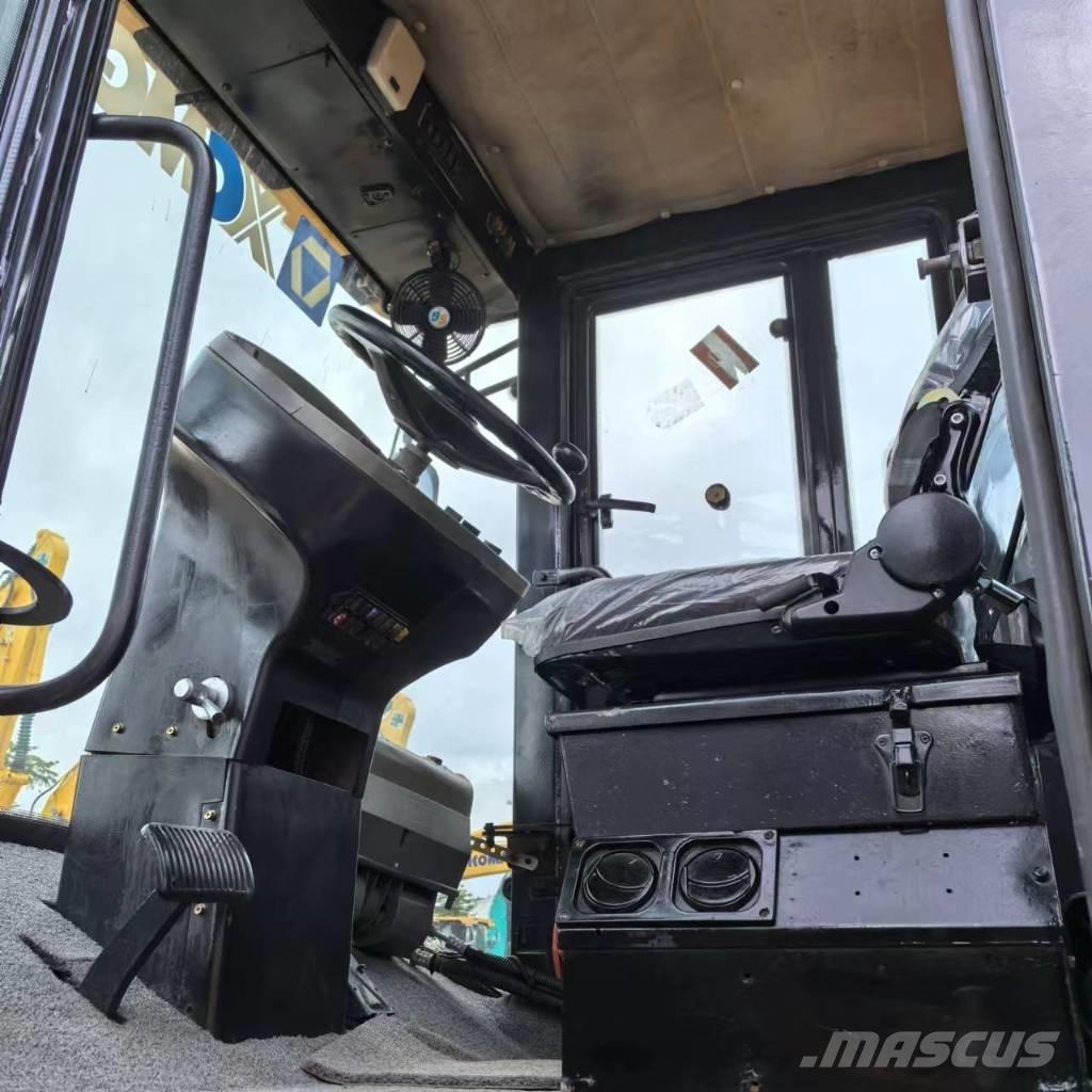 XCMG XS 223 J 振動ローラ