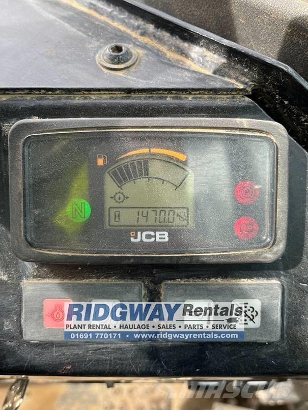 JCB 9FT サイト　ダンプ
