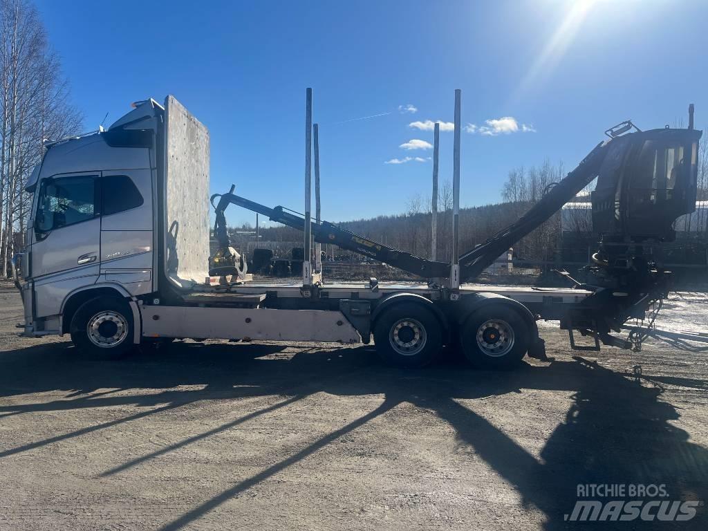 Volvo FH 16 750 6x4 木材トラック