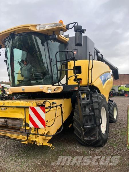 New Holland CR 980 コンバイン