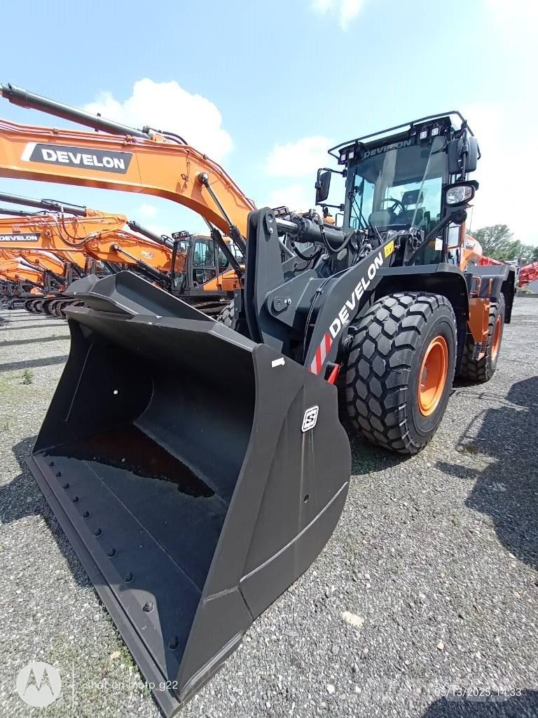 Develon DL 280-7 ホイールローダー・タイヤショベル