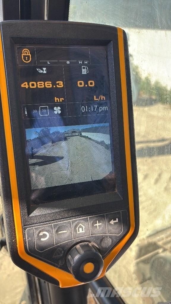 JCB JS 131 LC 大型油圧ショベル12t以上（パワーショベル・ユンボ）