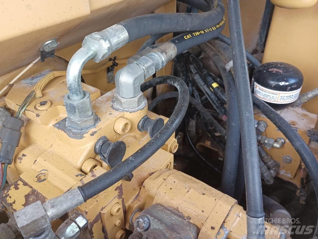 CAT 307 B 中型油圧ショベル 7ｔ-12ｔ（ユンボ・パワーショベル・バックホー）