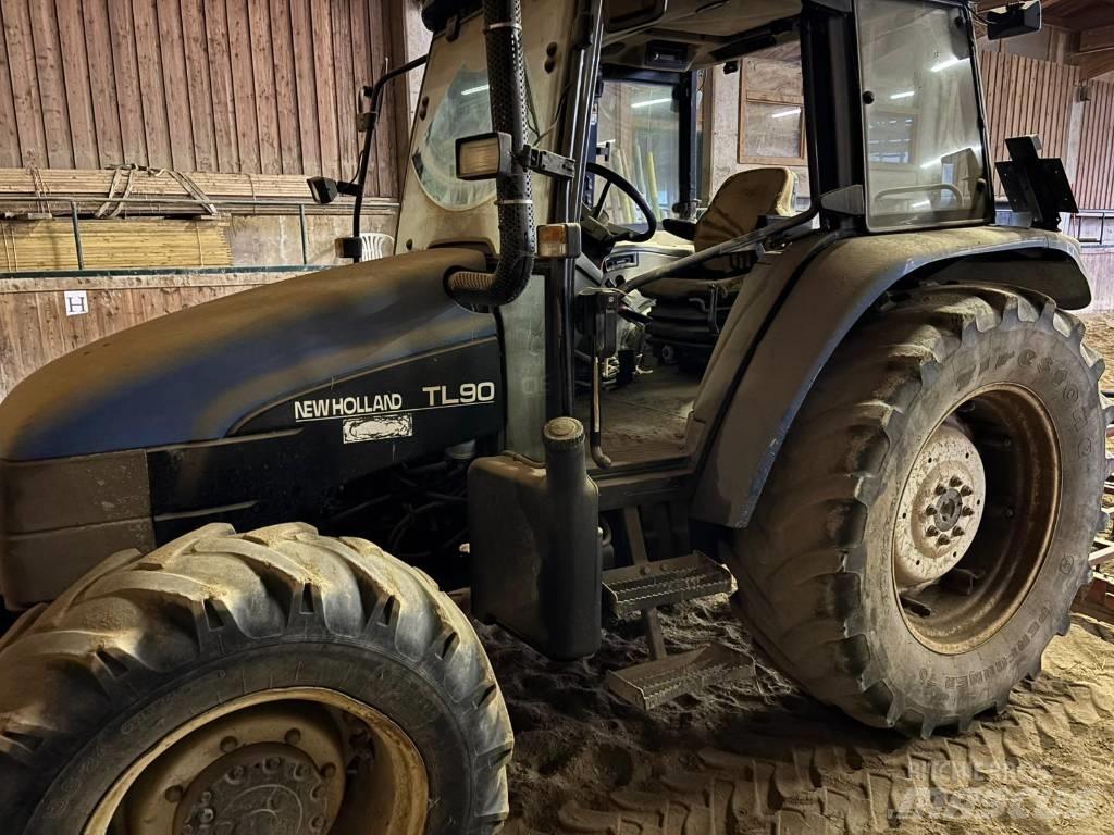 New Holland TL 90 トラクター