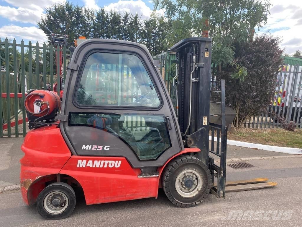 Manitou MI 25 G LPGフォークリフト
