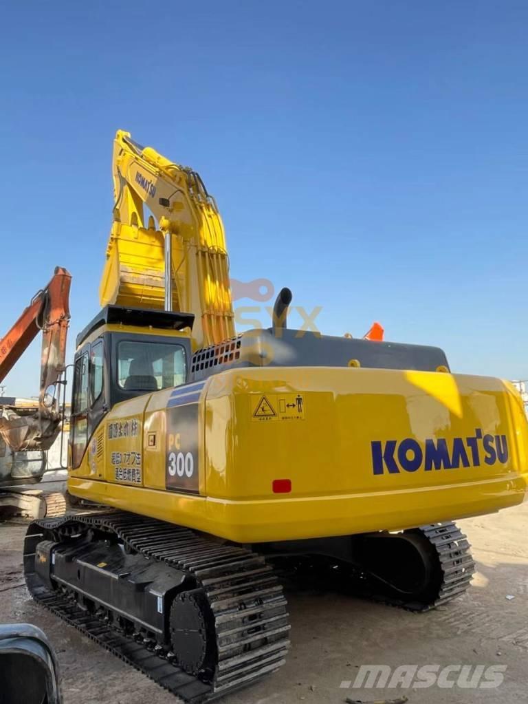 Komatsu PC 300-7 大型油圧ショベル12t以上（パワーショベル・ユンボ）