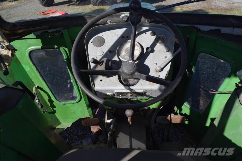 Deutz-Fahr D4006 トラクター