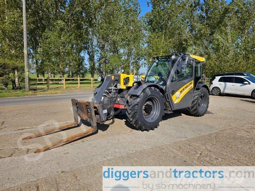New Holland TH 6.28 テレスコーピックハンドラー