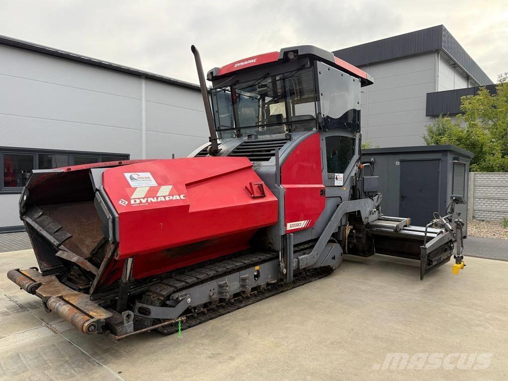 Dynapac SD 2550 CS アスファルトフィニッシャ