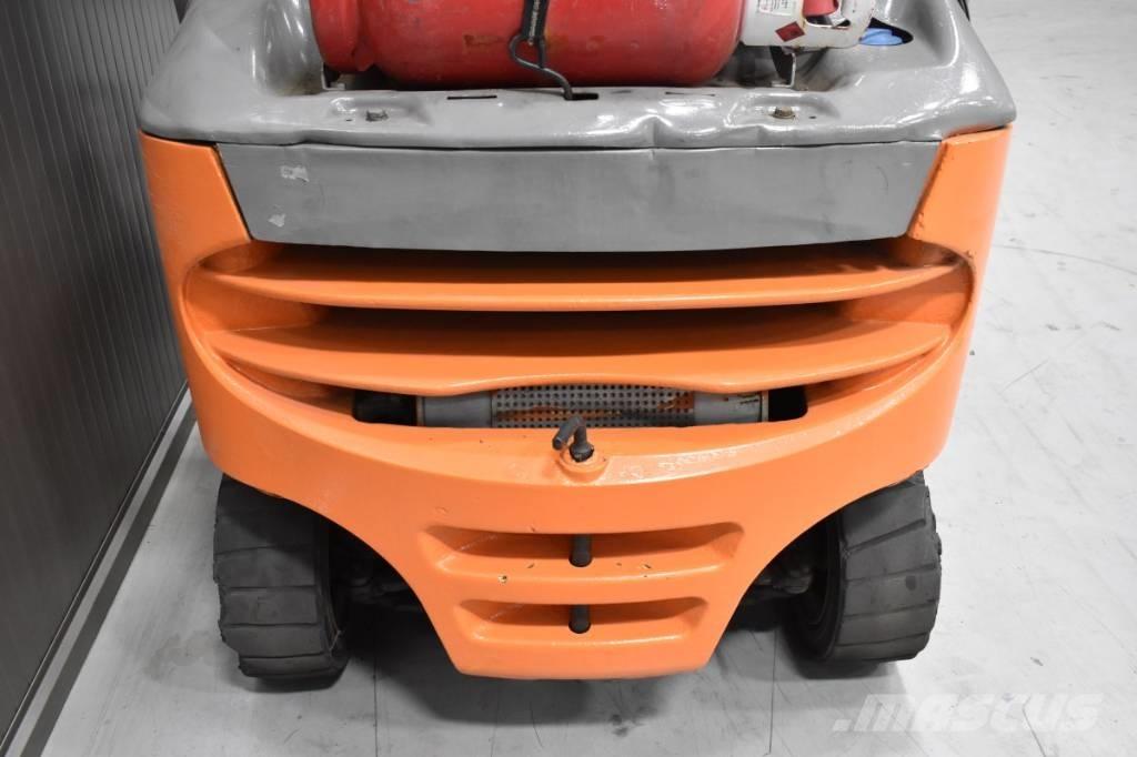 Still RX 70-16 T LPGフォークリフト