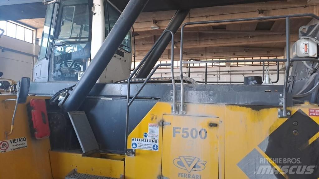  CVS F500.RS3 リーチスタッカー