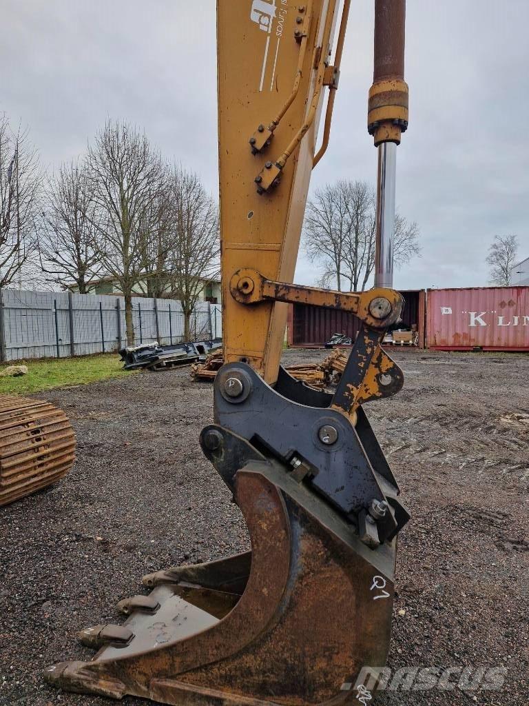 CASE CX 180 B 大型油圧ショベル12t以上（パワーショベル・ユンボ）