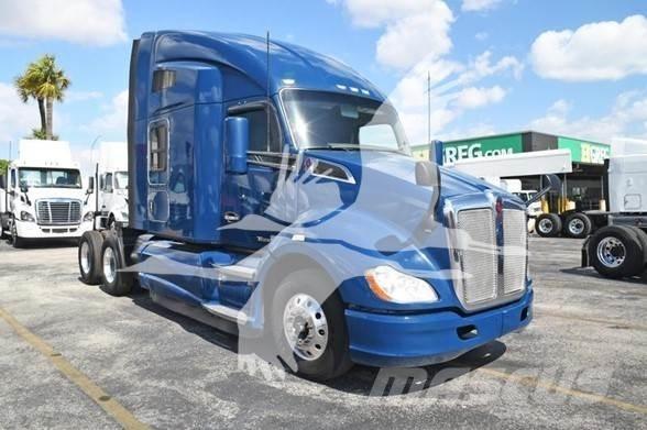 Kenworth T680 中古トラクターヘッド | トレーラーヘッド