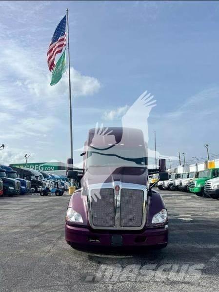 Kenworth T680 中古トラクターヘッド | トレーラーヘッド