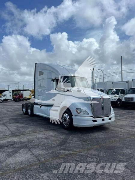 Kenworth T680 中古トラクターヘッド | トレーラーヘッド