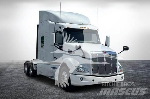 Peterbilt 579 中古トラクターヘッド | トレーラーヘッド