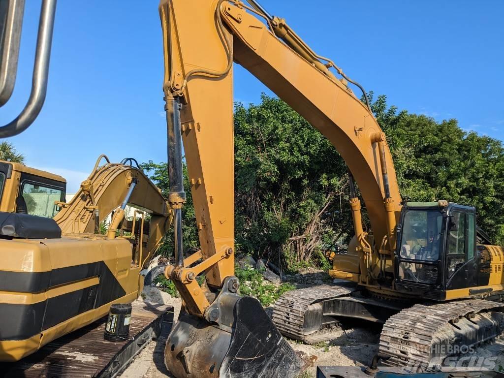 CAT 330 CL 大型油圧ショベル12t以上（パワーショベル・ユンボ）