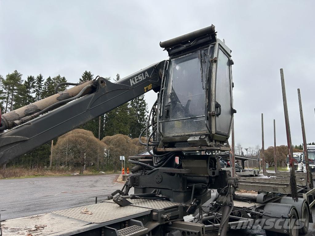 Kesla 2111 T 木材積込用クレーン