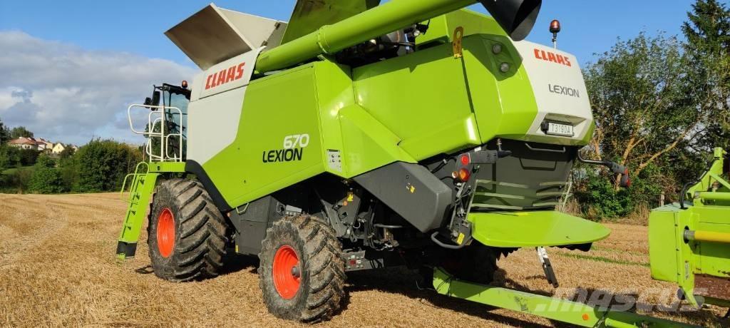 CLAAS Lexion 670 コンバイン
