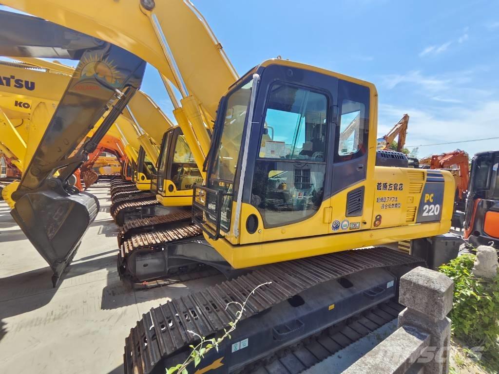 Komatsu PC 220-8 大型油圧ショベル12t以上（パワーショベル・ユンボ）