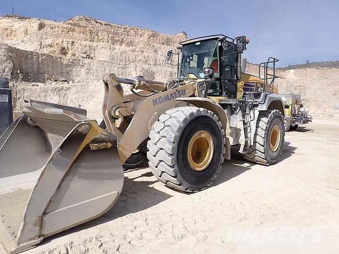 Komatsu WA475-10 ホイールローダー・タイヤショベル