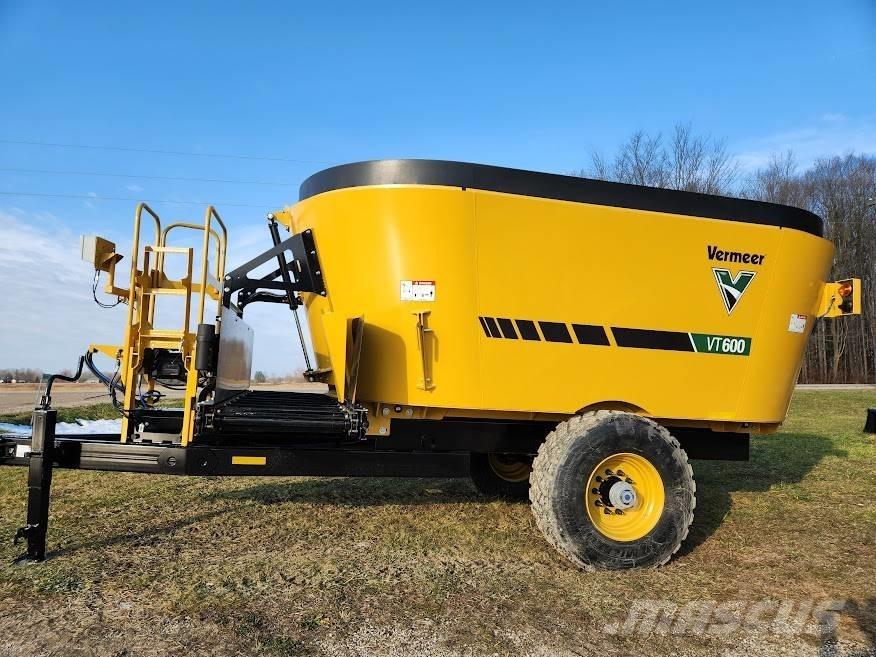 Vermeer VT600 ミキサーフィーダー