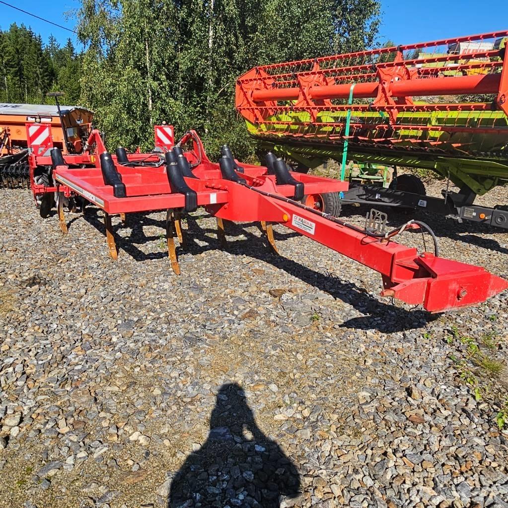 Horsch Tiger 3 AS カルチベーター