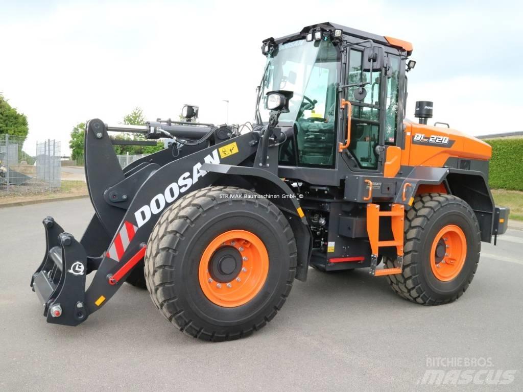Doosan DL 220-7 ホイールローダー・タイヤショベル