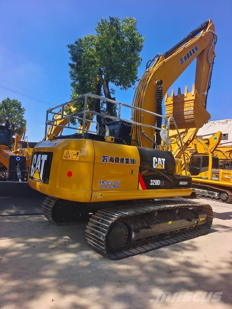 CAT 320D2L 大型油圧ショベル12t以上（パワーショベル・ユンボ）