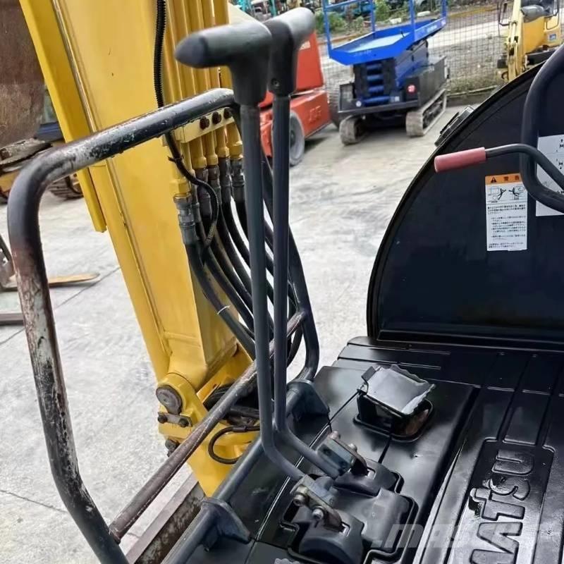 Komatsu PC 20 ミニ油圧ショベル 7t以下（ミニユンボ・ミニディガー）