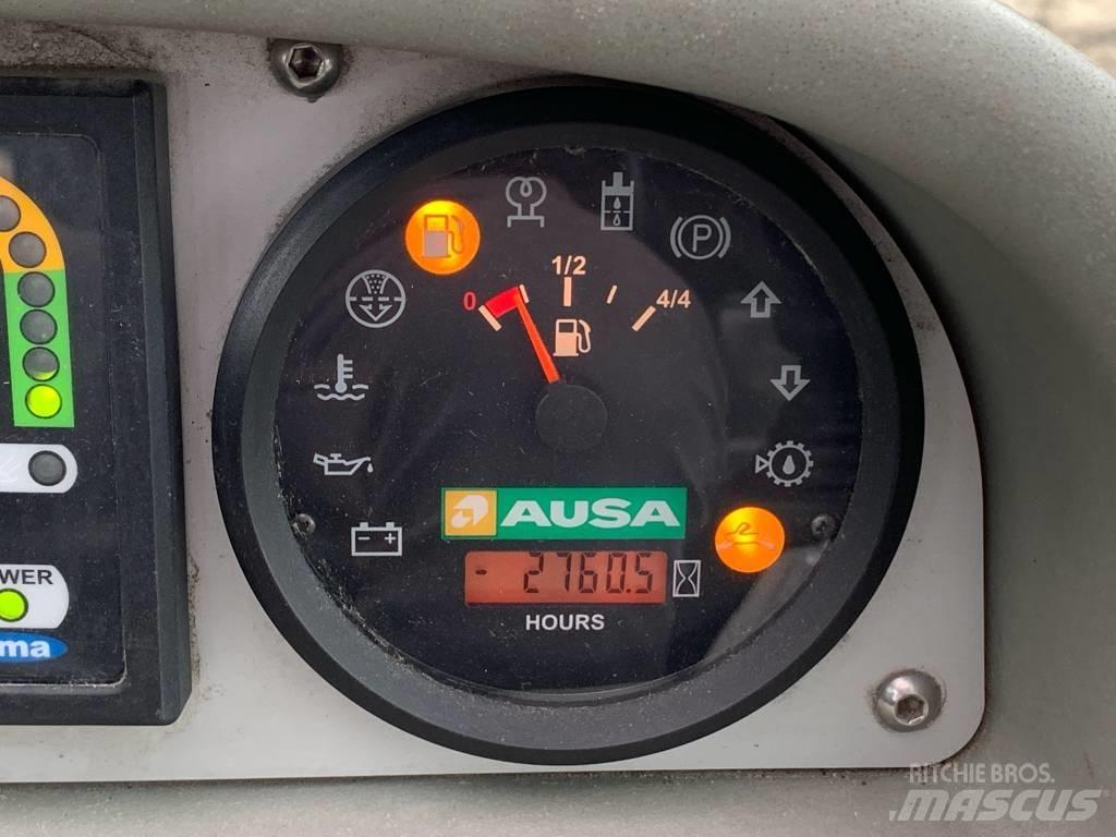 Ausa T 204 H 農業用テレハンドラー