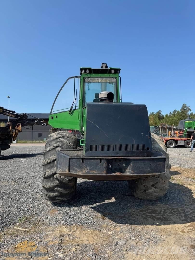 John Deere 1470D ハーベスター