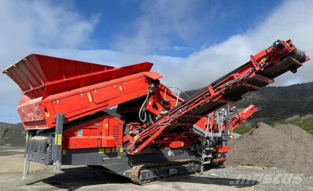 Terex Finlay 883+ 自走式スクリーン