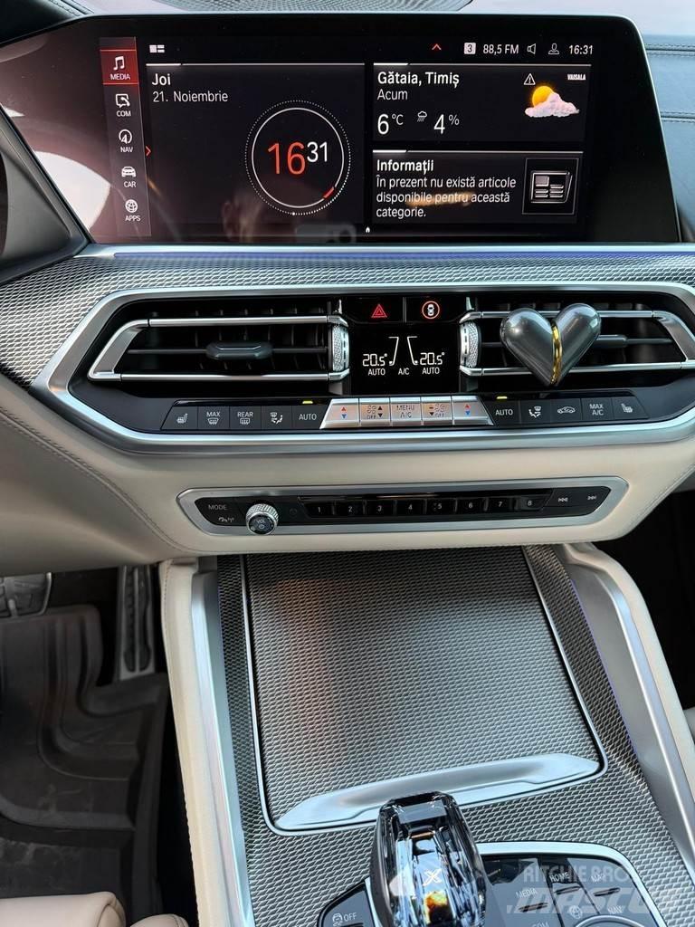BMW X6 M50d 自動車
