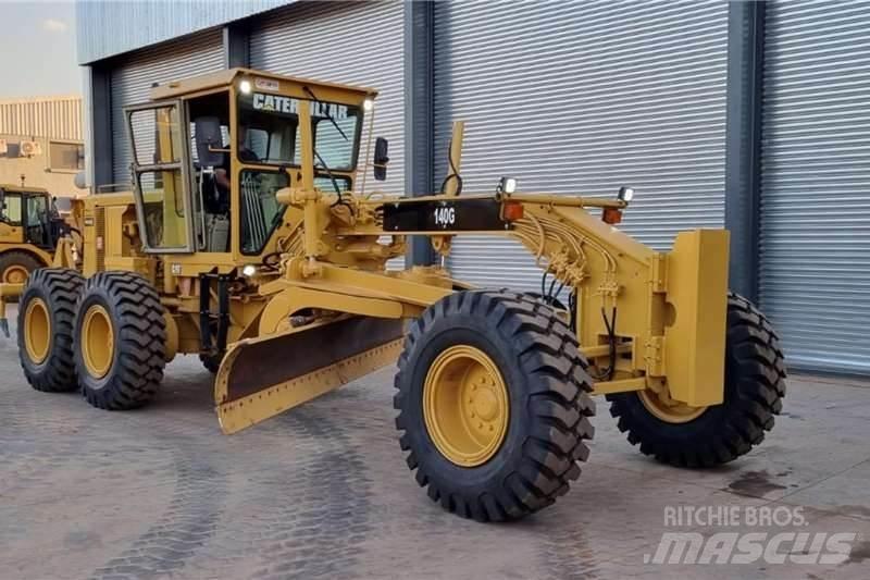 CAT  140G モーターグレーダー