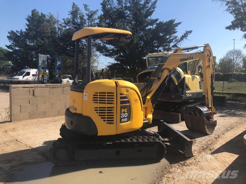 Komatsu PC 30 MR-2 ミニ油圧ショベル 7t以下（ミニユンボ・ミニディガー）