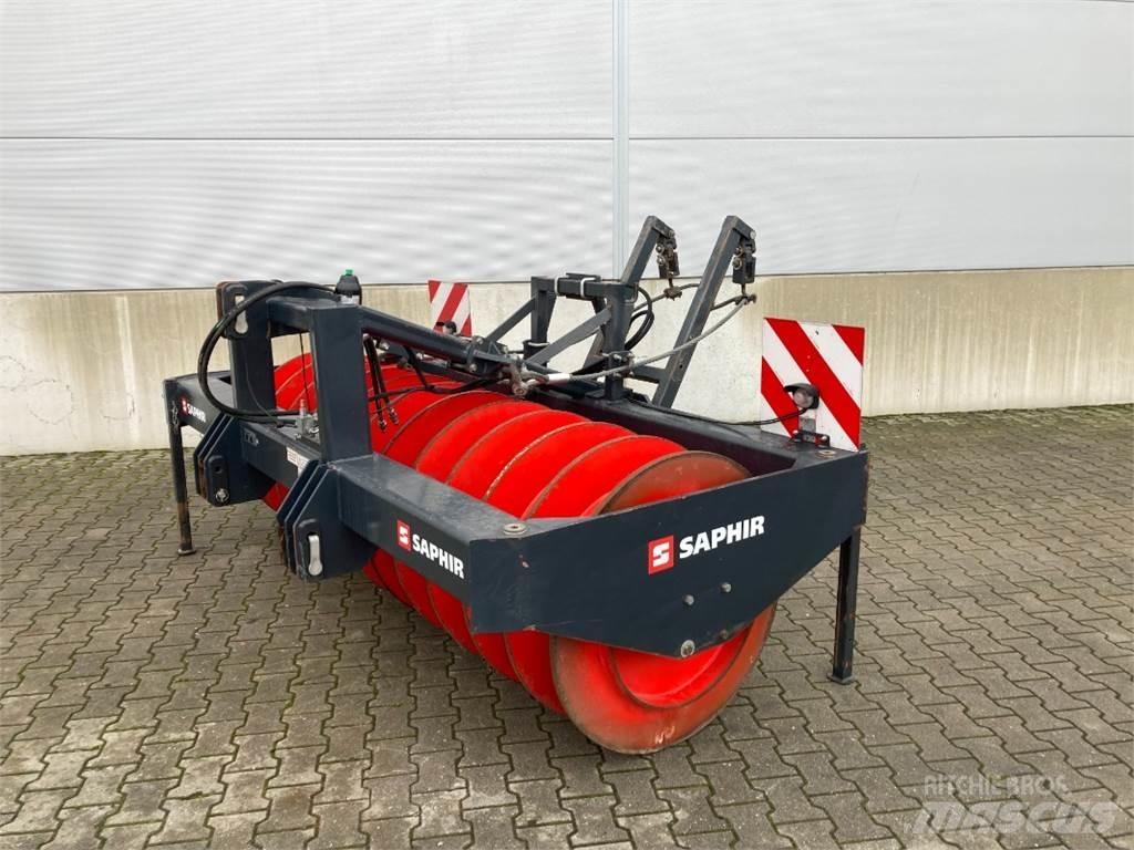 Saphir SW 30 その他　ローラ　（マカダムローラ等）