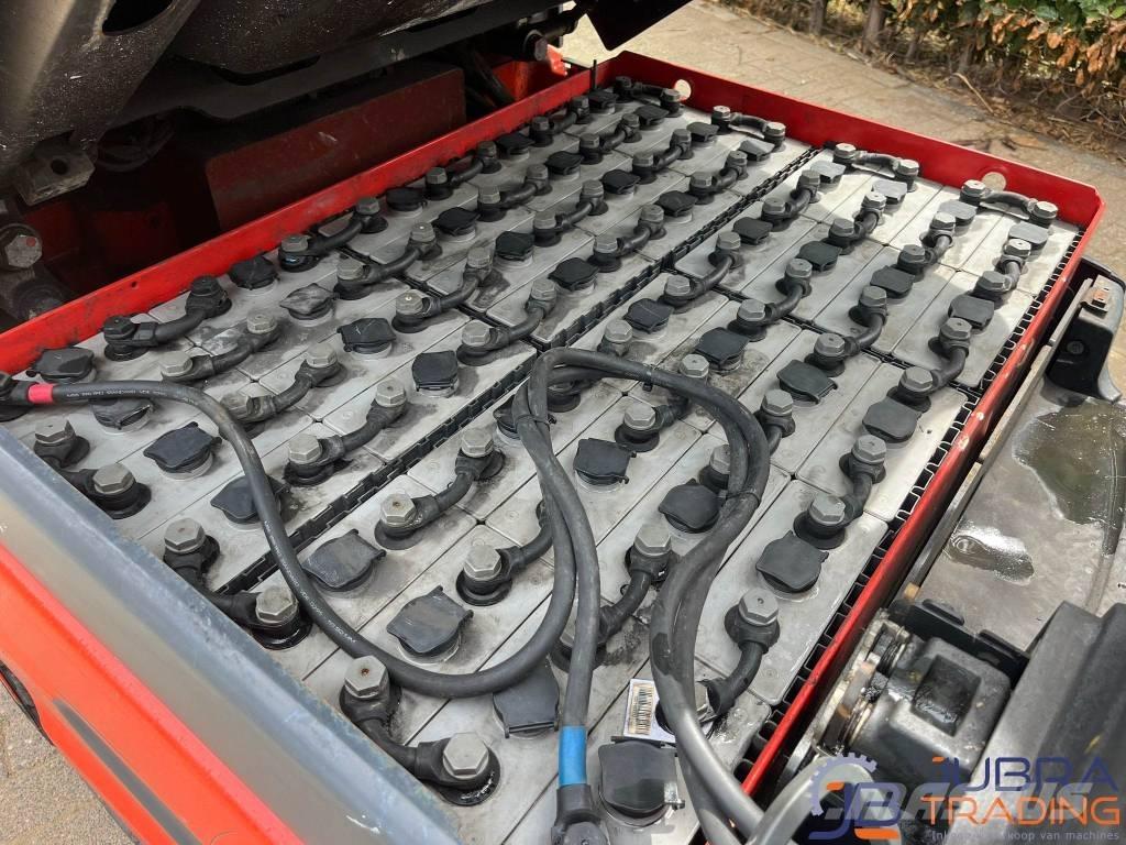 Linde E25-01 バッテリーフォークリフト