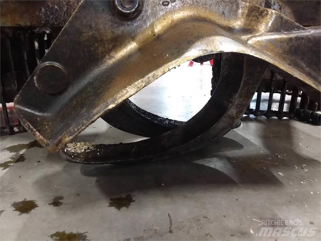 Komatsu S132 ハーベスタヘッド