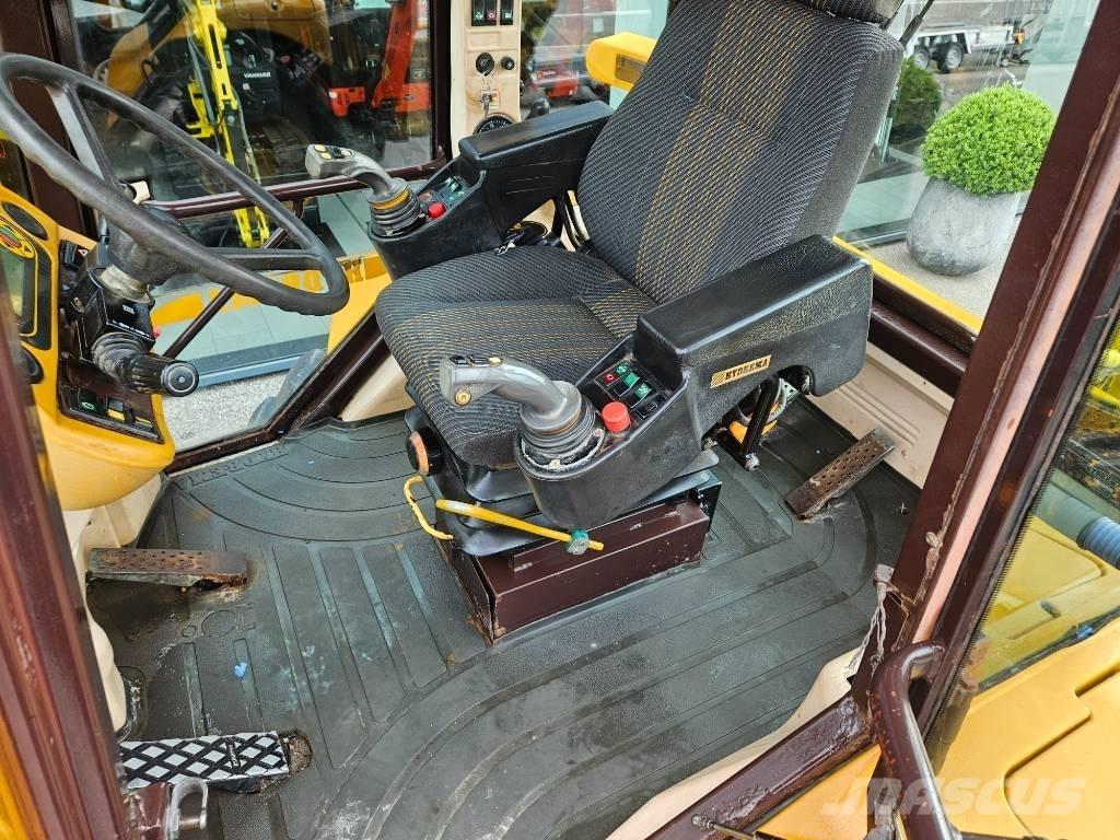 Hydrema 926 C バックホーローダー