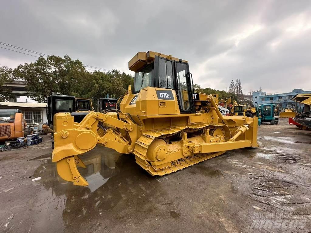 CAT D 7 G ブルドーザー