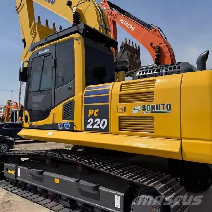 Komatsu PC 220 LC-8 大型油圧ショベル12t以上（パワーショベル・ユンボ）