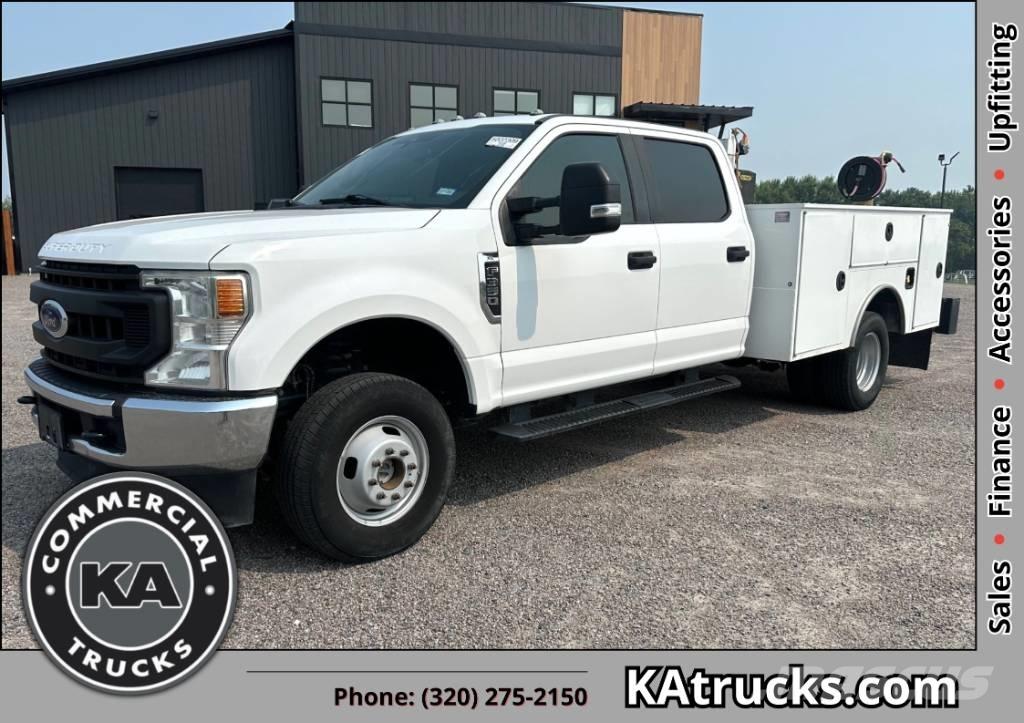 Ford F 350 XL SD クローラクレーン