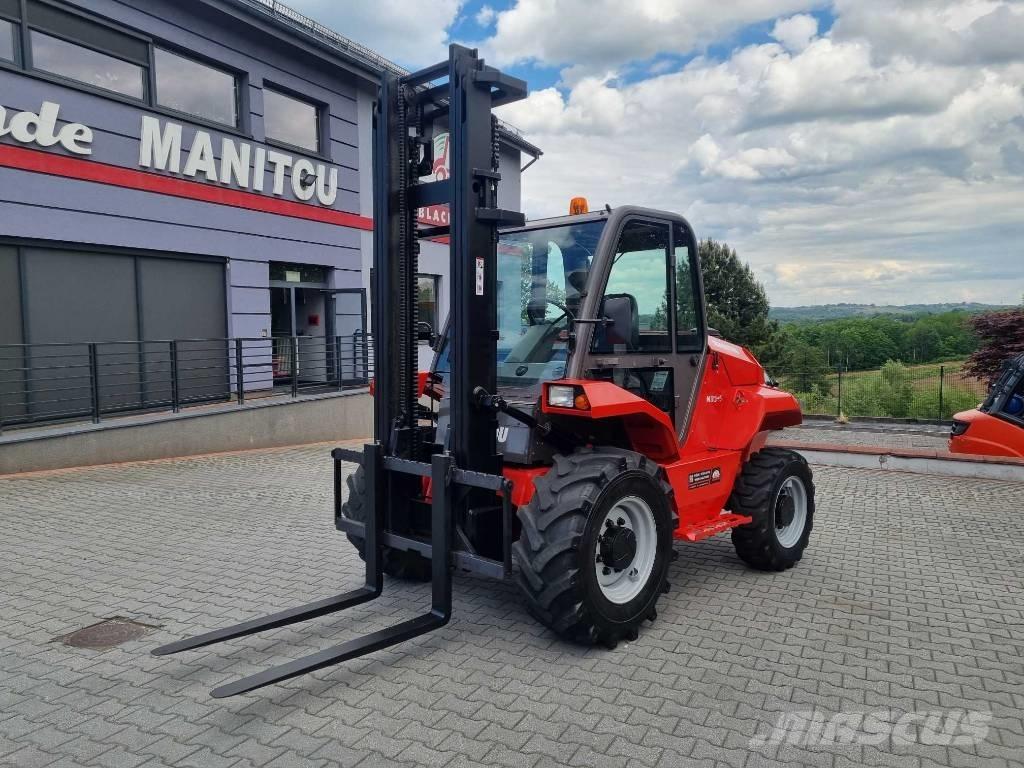 Manitou M26-4 ラフターテレントラック
