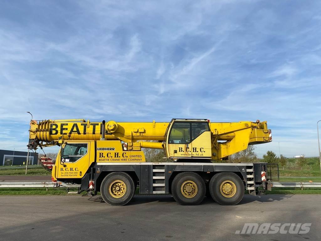 Liebherr LTM1055/1 オールテレーンクレーン