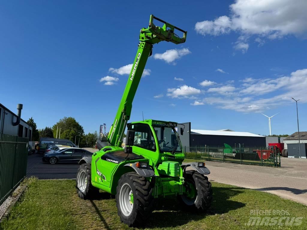 Merlo TF42.7 CS 農業用テレハンドラー