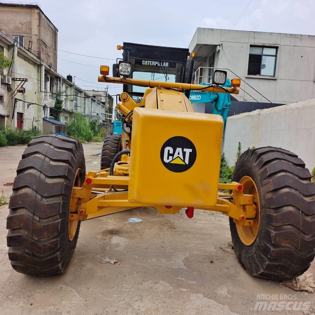 CAT 140 H モーターグレーダー