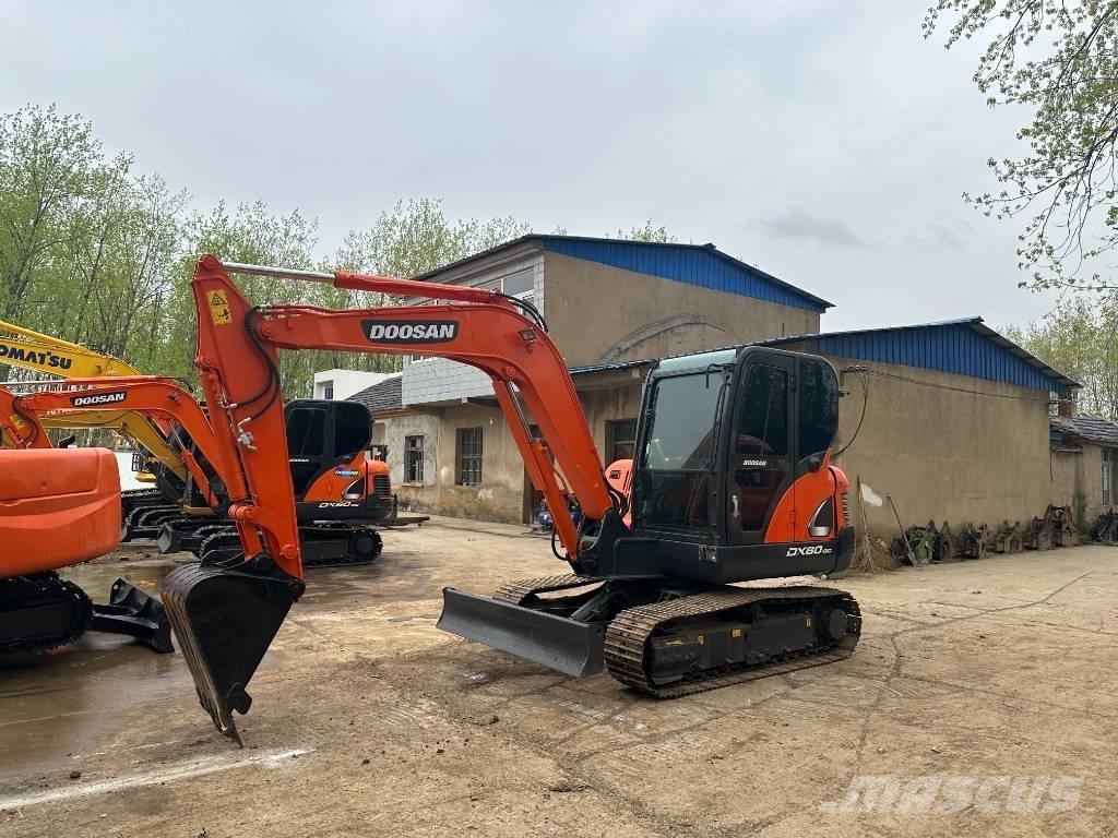Doosan DX60 大型油圧ショベル12t以上（パワーショベル・ユンボ）