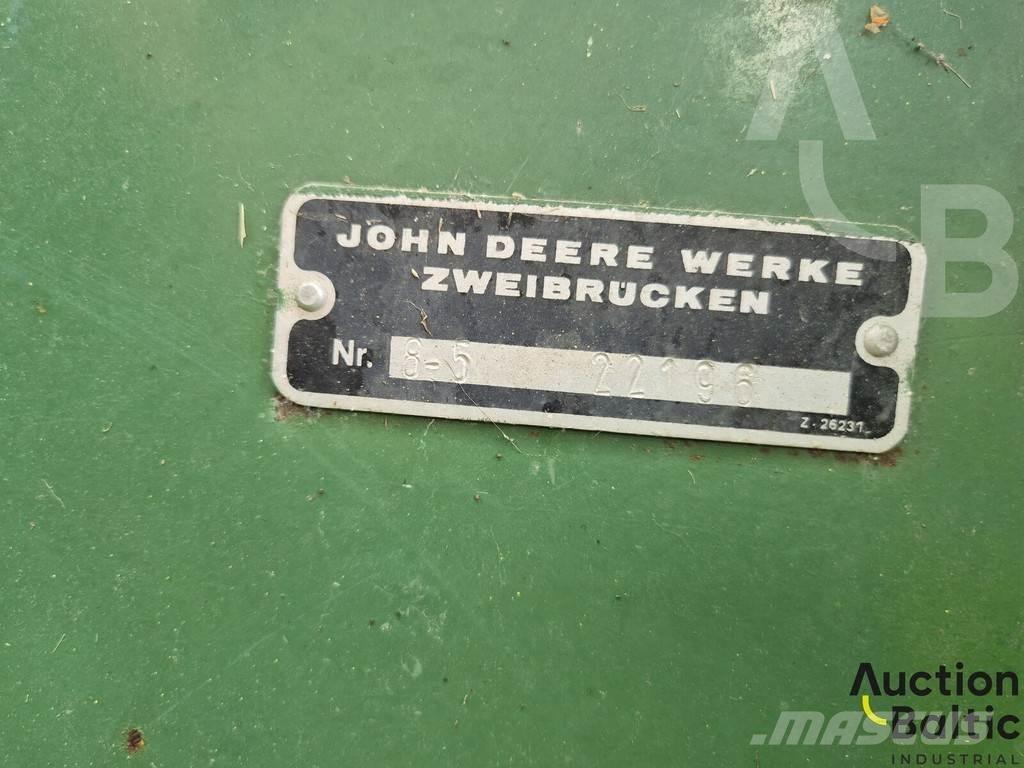 John Deere 935 コンバイン
