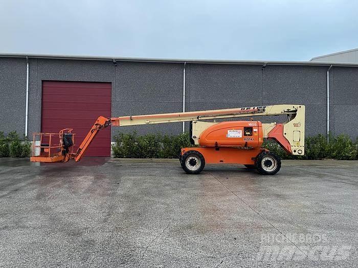 JLG 800AJ ブームリフト　屈伸型